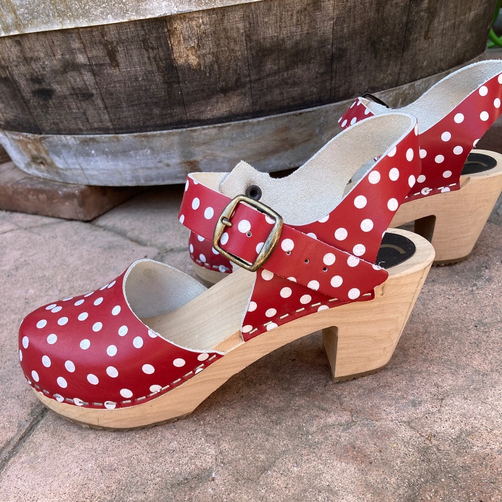 Cape Clogs - Swedish Wooden Clogs